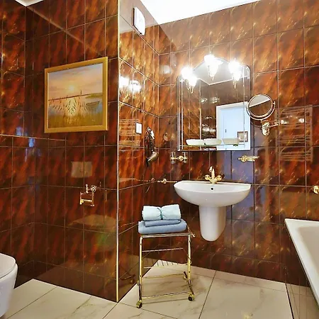 Apartament W Porcie Przy Latarni Morskiej Kołobrzeg Esterno foto